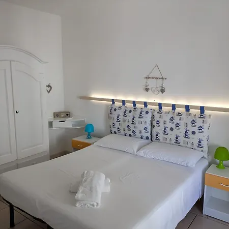 Oda ve Kahvaltı Casa De Mare Lido Marini